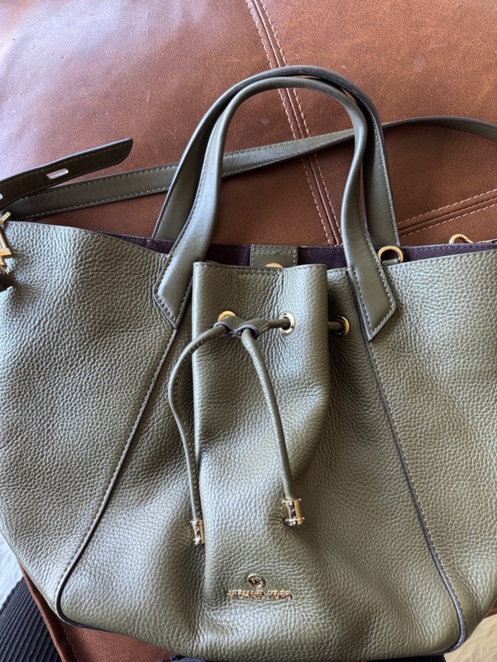 Michael Kors Olive Green Pebbled Leather Drawstring Shoulder Bag - Picture 2 of 9